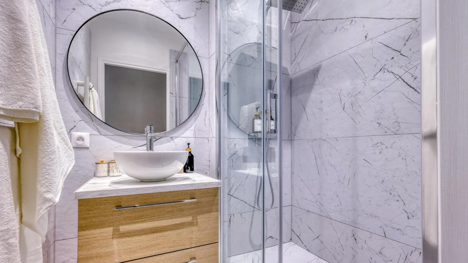 Apartman Short Time Suites Toulon Centre 4 Check-In Auto